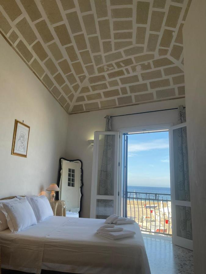 La Camera Sul Porto Hotel Маретимо Екстериор снимка